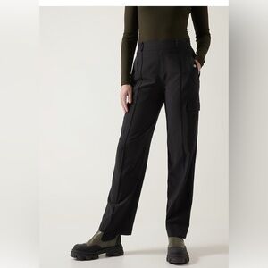 Athleta Vienna Cargo Pant Hike Everyday Athleisure black size 22 casual outdoor
